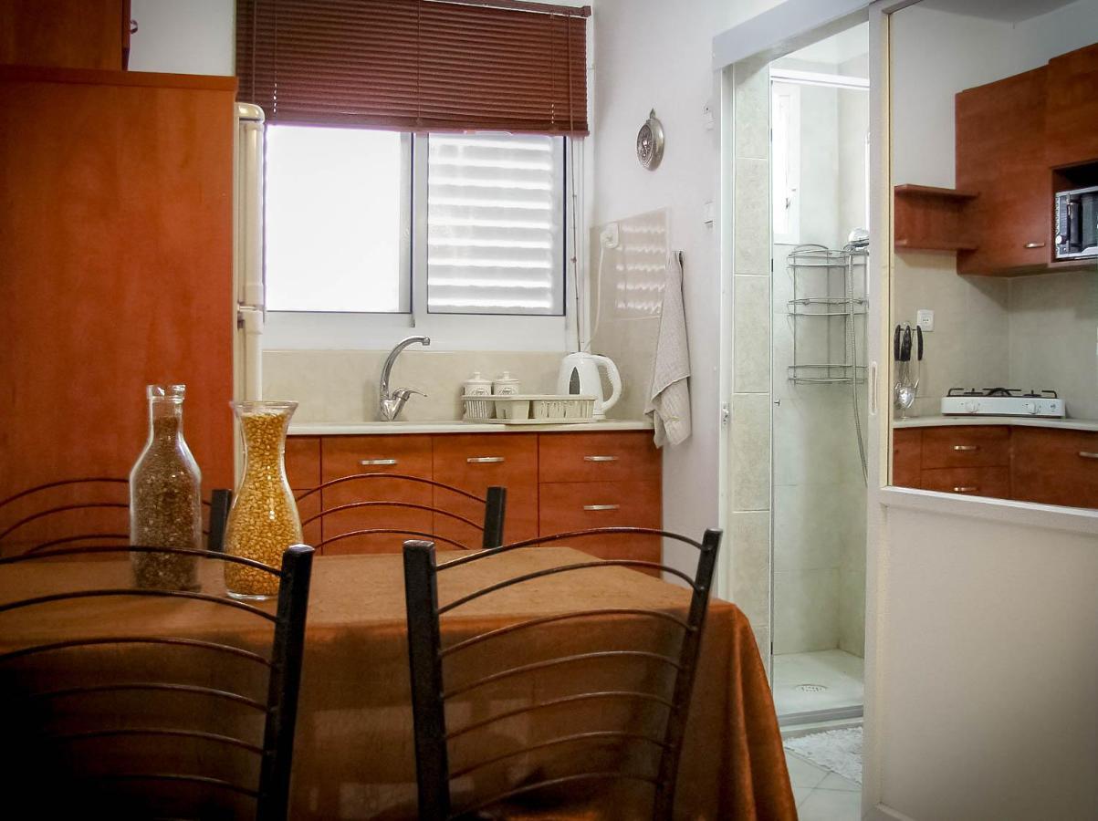 Mali Country Hospitality Hotel Eilat Bagian luar foto